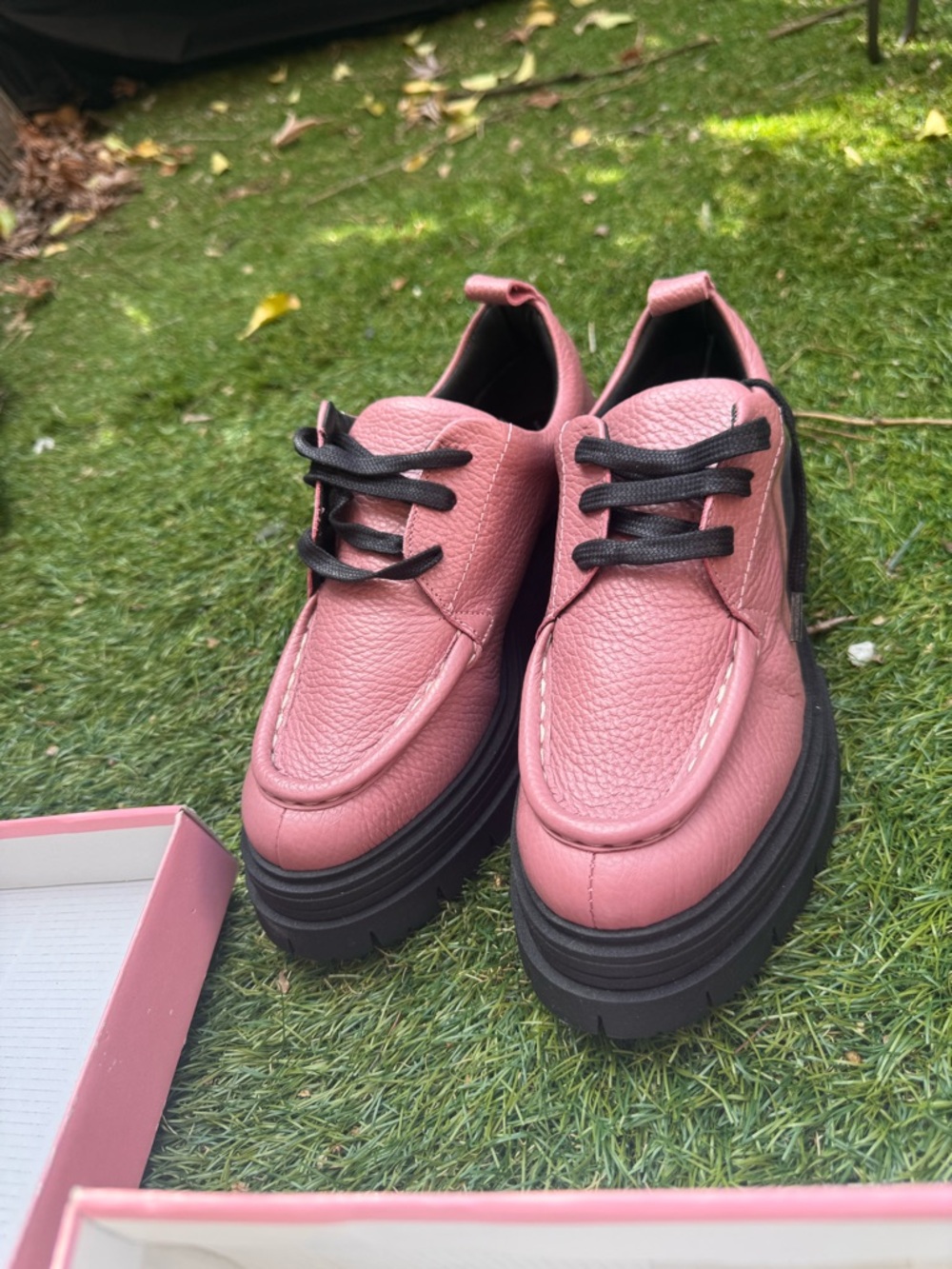 INTENTIONALLY BLANK Pink Chunky Lace-Up Platform Loafers size 38